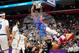 Magic Pistons Basketball