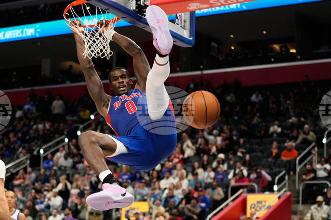 APTOPIX Magic Pistons Basketball