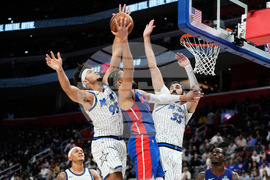 Magic Pistons Basketball