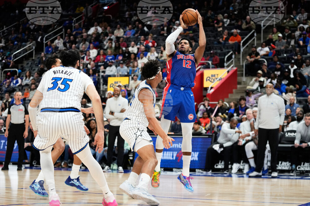 Magic Pistons Basketball