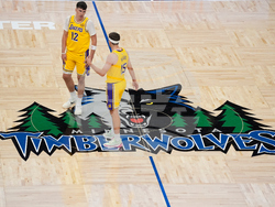 Lakers Timberwolves Basketball