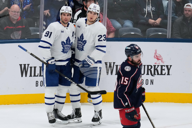 Торонто загуби от Калъмбъс в НХЛ в мача, в който Джон Таварес вкара своя гол номер 500