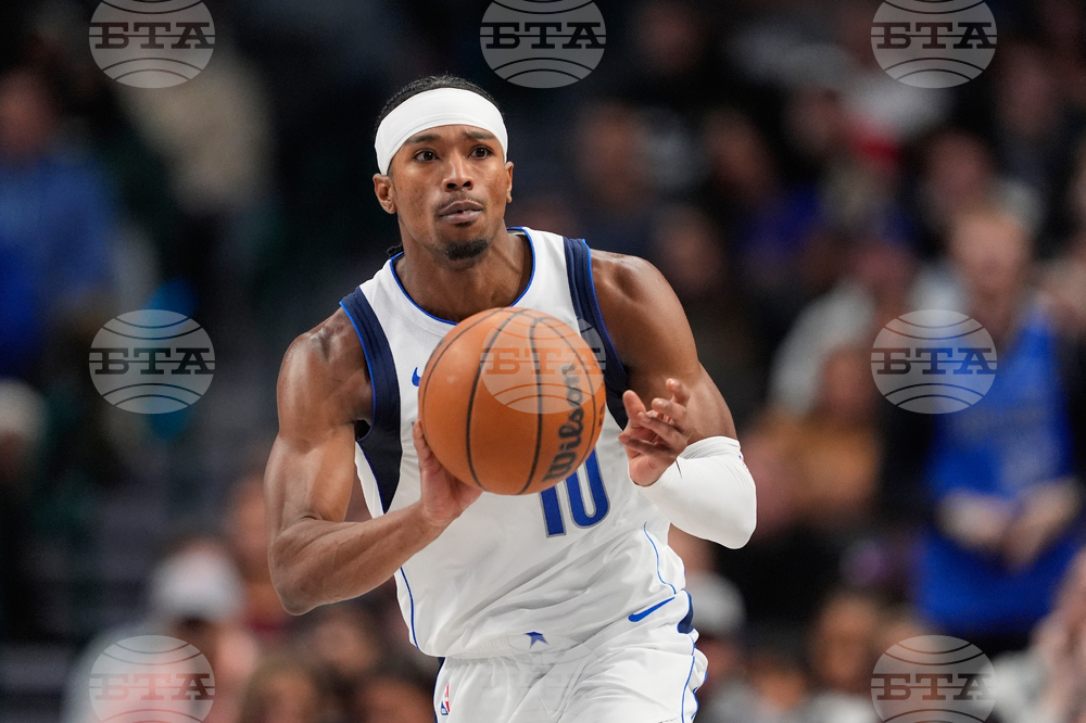 Pacers Mavericks Basketball