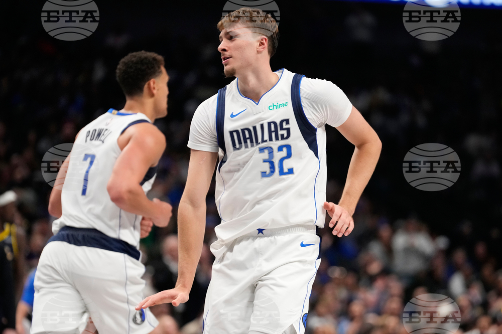 Pacers Mavericks Basketball