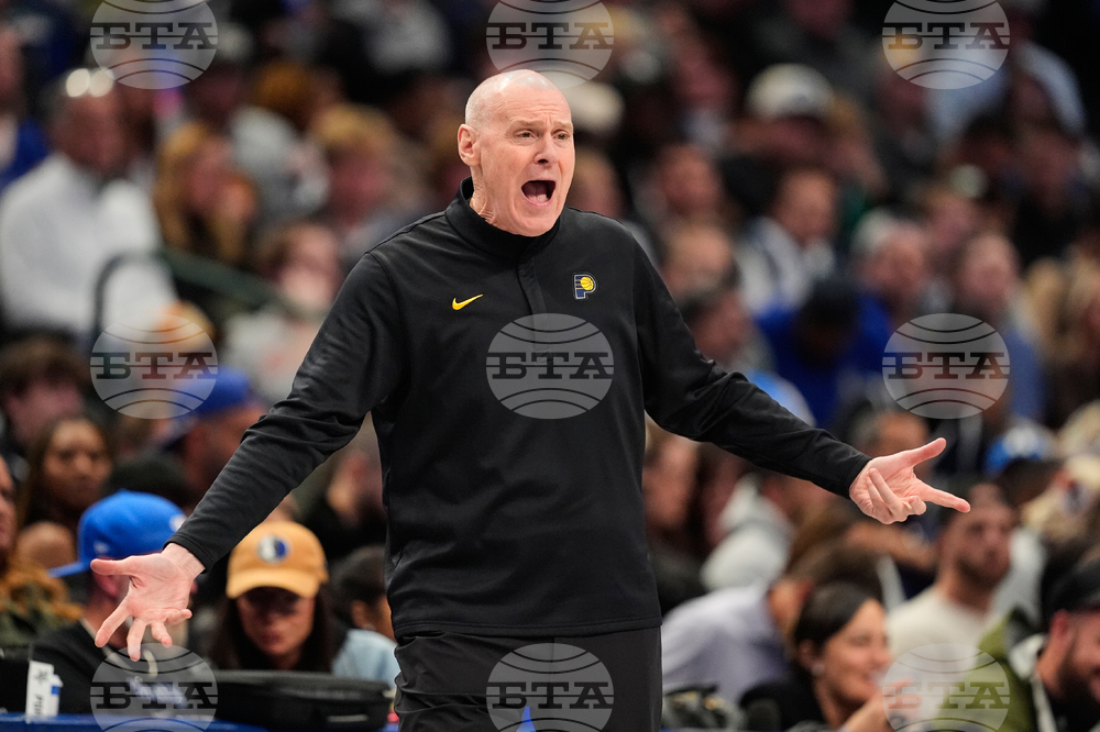 Pacers Mavericks Basketball