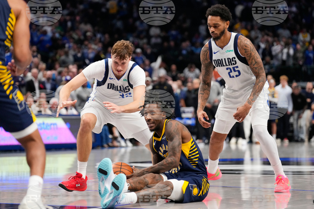 Pacers Mavericks Basketball