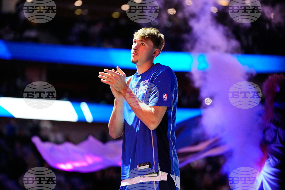 Pacers Mavericks Basketball