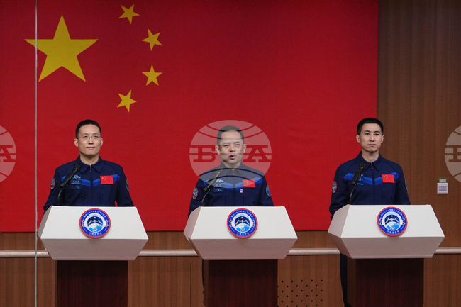 Китай изпраща най-младия си тайконавт в космоса 