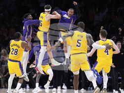 APTOPIX Lakers Timberwolves Basketball