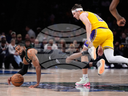 Lakers Timberwolves Basketball