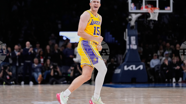Остин Рийвс донесе победата на Лос Анджелис Лейкърс над Минесота в НБА с кош в последната секунда