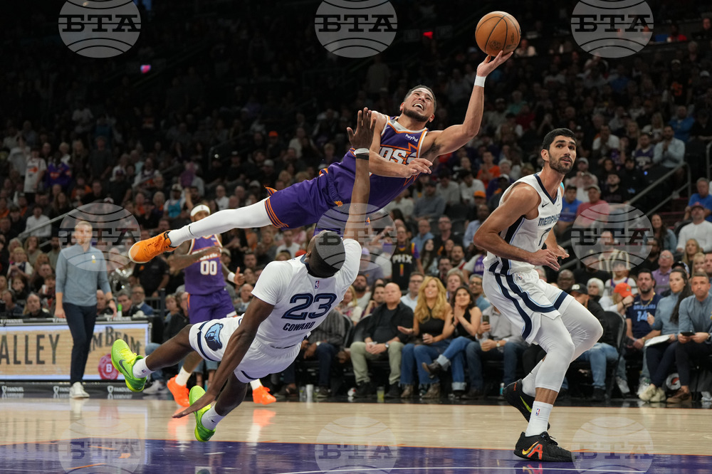 APTOPIX Grizzlies Suns Basketball