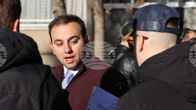 Район „Витоша“ си връща имот, използван като частен паркинг над 30 години; наемателите оспорват собствеността 