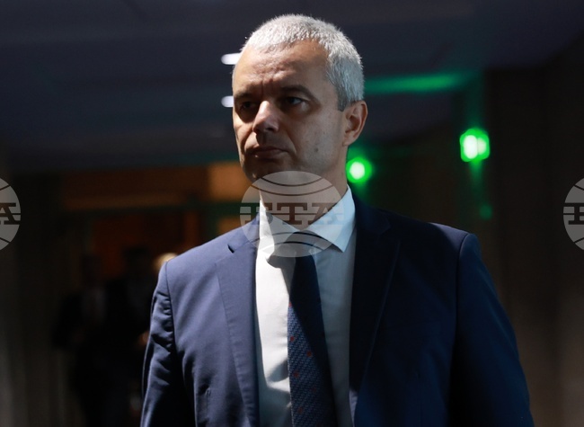 Този бюджет е изключително вреден за България и няма да го подкрепим, каза лидерът на „Възраждане“ Костадин Костадинов