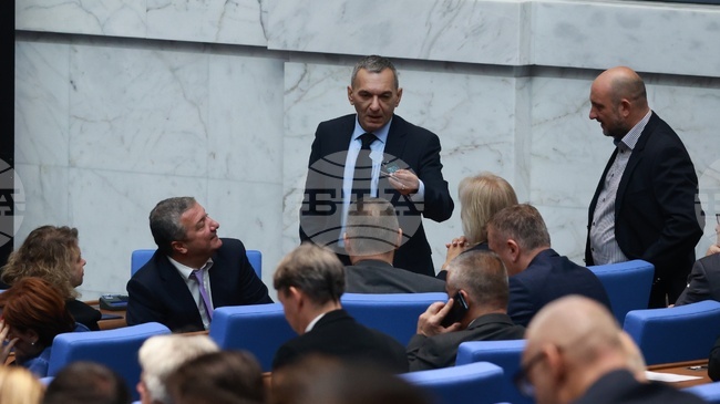 Парламентът отхвърли ветото на президента върху промените в Закона за Държавна агенция "Разузнаване"