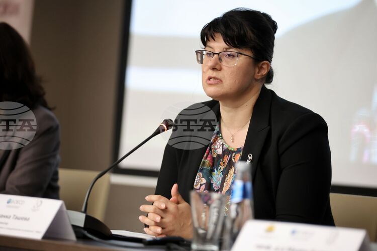 Bulgaria’s Future OECD Membership Seen as Important for Youth Success