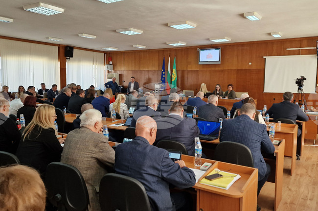 Общинският съвет в Шумен подкрепи докладна записка за финансиране на граждански проекти за подобряване на обществените пространства