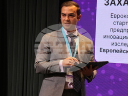 „Жените в иновациите” - кръгла маса