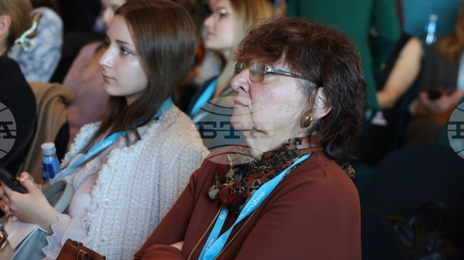 Bulgaria Ranks among EU Leaders in Women’s Participation in Science and Innovation, Speakers Say at Sofia Forum