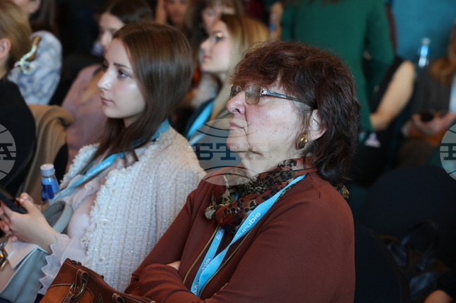 Bulgarian Women in Science Have Much to Be Proud Of, But Still Need a Platform to Share and Connect, BAS Vice-President Says