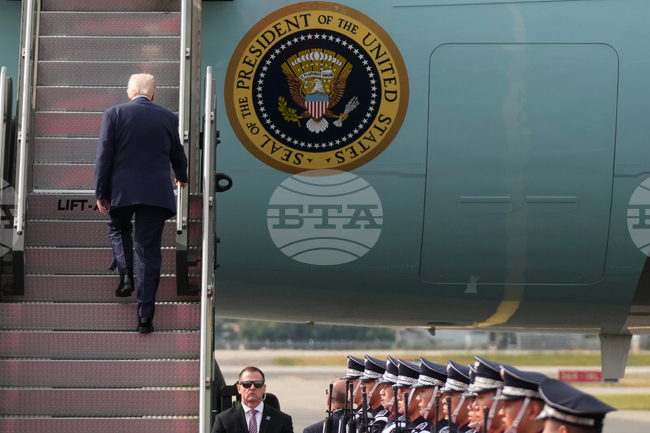 APTOPIX South Korea Trump Asia