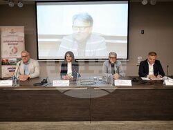 Бургас - „Иновации и дигитална трансформация в образованието" - дискусия