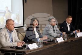 Бургас - „Иновации и дигитална трансформация в образованието" - дискусия