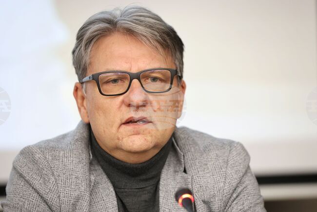 Университетите трябва да бъдат двигател на иновациите и бизнеса, каза предприемачът и преподавател в БСУ Венцислав Колев 