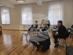 Пирдоп - среща на КЗП и НАП за еврото