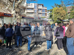 Карлово - Общински съвет - заседание - протест