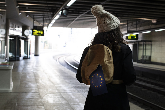 ЕК ще осигури средства за 40 000 млади европейци да пътуват за опознаване на Европа по повод 40-годишнината на Шенген