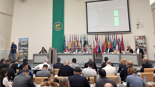 Общинските съветници ще разгледат на заседание промяна на основното месечно възнаграждение на кмета на Община Стара Загора 