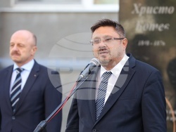 Украйна - Измаил - обновен паметник на Христо Ботев - откриване