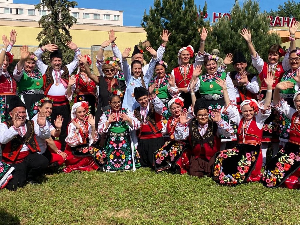 Хор „Нашенци“ и Фолклорна група „Нашенци“ се изявиха на конкурса „Фолклорни нюанси“ във Верона, Италия