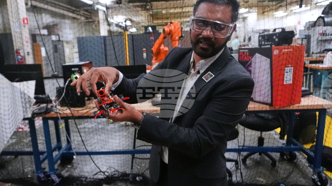 Учени от САЩ създават дронове по модел на прилепи, които ще се използват при спасителни мисии