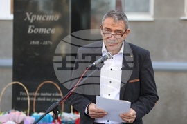 Украйна - Измаил - обновен паметник на Христо Ботев - откриване