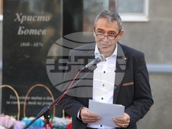 Украйна - Измаил - обновен паметник на Христо Ботев - откриване