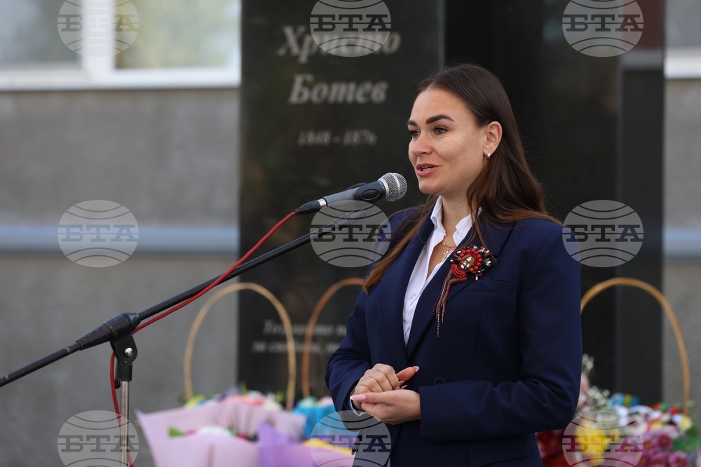 Зам.-председателят на Измаилската администрация Марина Деной: Денят, в който откриваме обновения паметник на Христо Ботев, е силен и вълнуващ