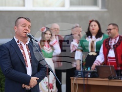 Украйна - Измаил - обновен паметник на Христо Ботев - откриване