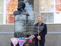 Украйна - Измаил - обновен паметник на Христо Ботев - откриване