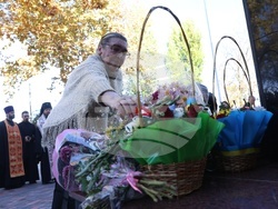 Украйна - Измаил - обновен паметник на Христо Ботев - откриване