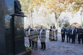 Украйна - Измаил - обновен паметник на Христо Ботев - откриване