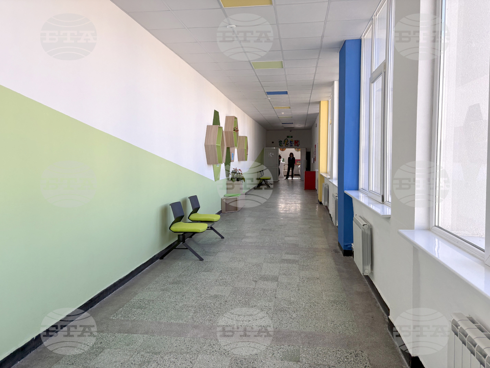 Самоков - Средно училище „Отец Паисий“ - СТЕМ-център - откриване