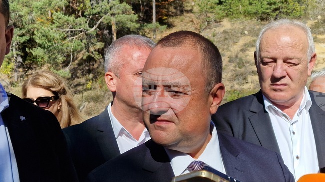 АПИ напредва с етапите за окончателно одобрение на проекта за скоростния път към Смолян, посочи министър Иван Иванов