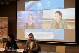 Бургас - „Умения и младежко предприемачество" - дискусия