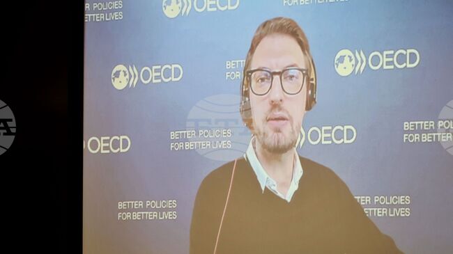 Програмите за младежко предприемачество трябва да бъдат насочени и адаптирани към конкретни групи млади хора, каза Дейвид Халабиски от ОИСР