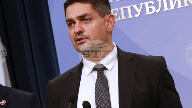 Радостин Василев съобщи за сигнали за нарушения на депутати от парламентарната група на „Величие”