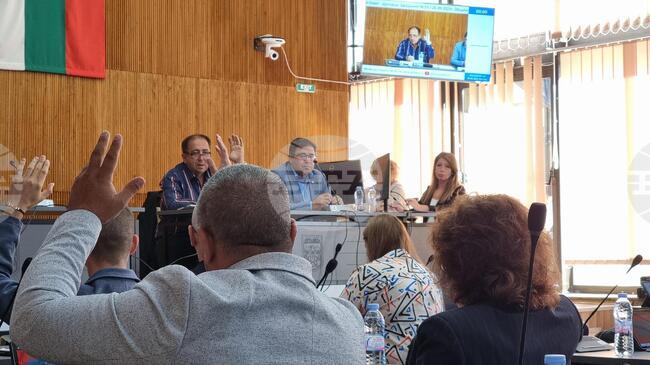 Съветниците в Дупница одобриха поемането на краткосрочен общински дълг 