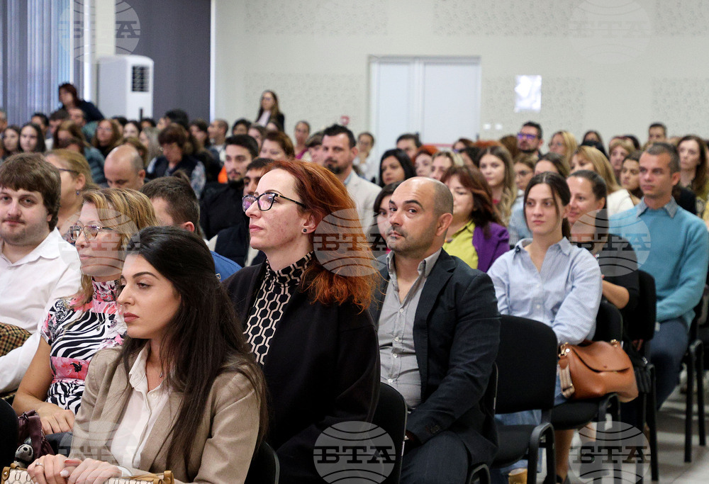 Варна - млади педагози - тържествена среща