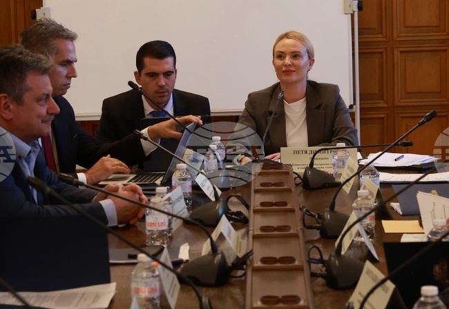 Народно събрание - Комисия по електронно управление и информационни технологии - заседание